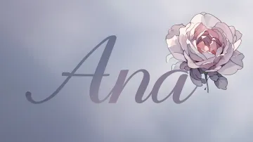 Ana horizontal diseño 5 - Nombre en elegante tipografía cursiva caligráfica en tono lavanda, sobre fondo acuarela de cielo nublado en tonos pastel (azul, blanco, lavanda), decorado con rosa en acuarela de pétalos rosa pálido, blanco crema y lilas suaves con hojas en gris-verde.