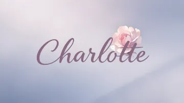 Charlotte horizontal diseño 5 - Nombre en elegante tipografía cursiva caligráfica en tono lavanda, sobre fondo acuarela de cielo nublado en tonos pastel (azul, blanco, lavanda), decorado con rosa en acuarela de pétalos rosa pálido, blanco crema y lilas suaves con hojas en gris-verde.