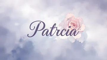 Patricia horizontal diseño 5 - Nombre en elegante tipografía cursiva caligráfica en tono lavanda, sobre fondo acuarela de cielo nublado en tonos pastel (azul, blanco, lavanda), decorado con rosa en acuarela de pétalos rosa pálido, blanco crema y lilas suaves con hojas en gris-verde.