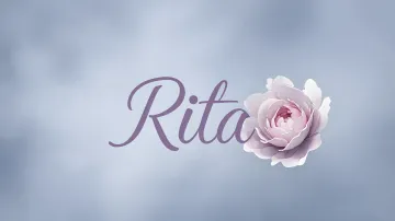 Rita horizontal diseño 5 - Nombre en elegante tipografía cursiva caligráfica en tono lavanda, sobre fondo acuarela de cielo nublado en tonos pastel (azul, blanco, lavanda), decorado con rosa en acuarela de pétalos rosa pálido, blanco crema y lilas suaves con hojas en gris-verde.