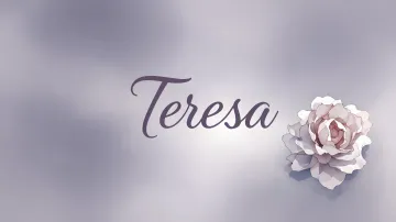 Teresa horizontal diseño 5 - Nombre en elegante tipografía cursiva caligráfica en tono lavanda, sobre fondo acuarela de cielo nublado en tonos pastel (azul, blanco, lavanda), decorado con rosa en acuarela de pétalos rosa pálido, blanco crema y lilas suaves con hojas en gris-verde.