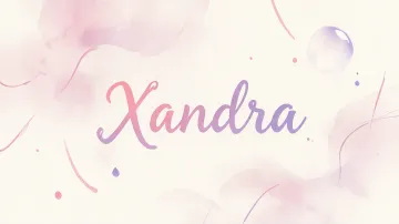 Xandra horizontal diseño 7 - Diseño abstracto en acuarela sobre fondo crema, con manchas fluidas y etéreas en rosa pastel y lila, líneas curvas que aportan movimiento, pequeñas gotas salpicadas cayendo verticalmente y una burbuja translúcida en la parte superior izquierda. El nombre resalta al centro con una tipografía cursiva amplia y elegante en degradado rosa a morado.