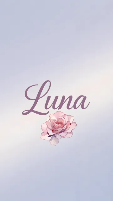 Luna diseño 5 - Nombre en elegante tipografía cursiva caligráfica en tono lavanda, sobre fondo acuarela de cielo nublado en tonos pastel (azul, blanco, lavanda), decorado con rosa en acuarela de pétalos rosa pálido, blanco crema y lilas suaves con hojas en gris-verde.