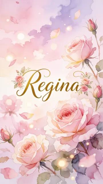 Regina diseño 10 - Diseño estilo acuarela con un fondo etéreo y texturizado en nubes de tonos rosa pastel y lila suave. Presenta composiciones de rosas abiertas y capullos en los bordes inferior y superior, con pétalos cayendo delicadamente. Incorpora destellos de luz cálida (efecto bokeh) y, en el centro, resalta una tipografía elegante, cursiva y fluida en color dorado.