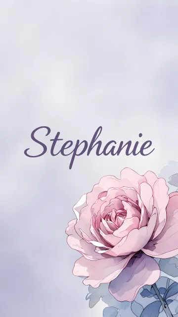 Stephanie diseño 5 - Nombre en elegante tipografía cursiva caligráfica en tono lavanda, sobre fondo acuarela de cielo nublado en tonos pastel (azul, blanco, lavanda), decorado con rosa en acuarela de pétalos rosa pálido, blanco crema y lilas suaves con hojas en gris-verde.